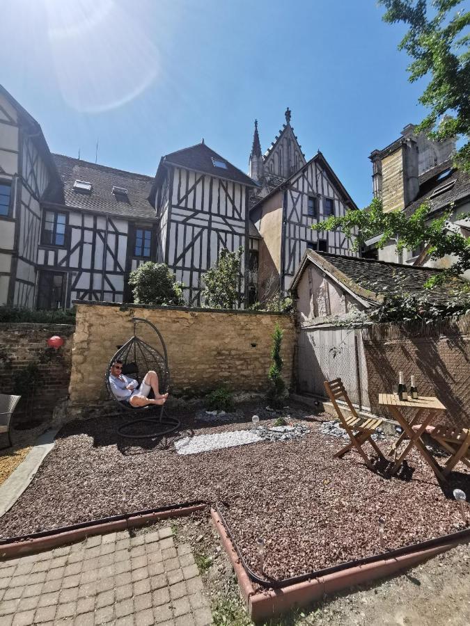 La Marmotte De La Cathedrale - Calme - Jardin Apartment Троа Екстериор снимка